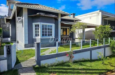 Casa com 3 dormitórios à venda, 163 m² por R$ 950.000,00 - Vargem Grande - Teresópolis/RJ
