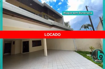 Casa para alugar 400m² no bairro tarumã com 4 quartos, sendo 1 suíte, churrasqueira, ático e 4 vagas de garagem por r$ 6.900,00/mês
