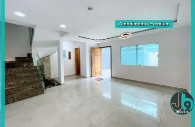 Sobrado triplex para alugar no uberaba 189m² com 3 quartos, 1 suíte, área gourmet com churrasqueira e 4 vagas de garagem por r$ 5.000,00/mês