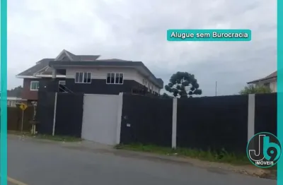 Casa para alugar no pilarzinho 250m² somente a parte superior do sobrado com 3 quartos, 3 banheiros e 1 vaga de garagem por r$4.500/mês