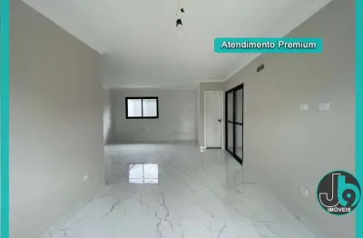 Casa para vender em Pinhais-PR no bairro Maria Antonieta 128,00m² com 3 quartos, 1 suíte, 3 salas, 2 vaga de garagem e churrasqueira por R$ 680.00,00.