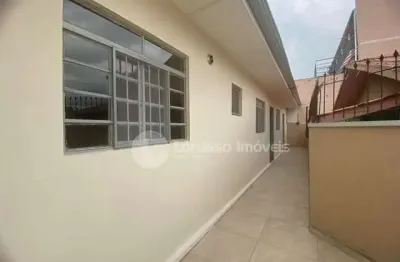 Casa com 1 quarto para alugar na Rua da Trindade, Cajuru, Curitiba