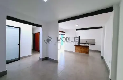 Casa térrea com 3 dormitórios (1 suíte) na região central da cidade de indaiatuba.