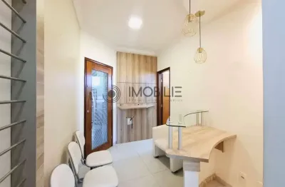 Sala comercial com 48,97 m² (adaptada para atendimento odontológico) no edifício ambassador