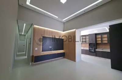 Casa térrea com 3 suítes e piscina no condomínio gran reserve - indaiatuba sp.