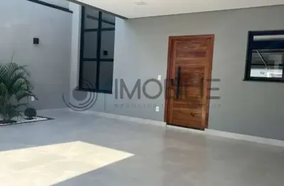 Casa térrea à venda no Jardim Monte Carlo em Indaiatuba, 3 dormitórios e área gourmet.