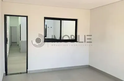 Casa Aconchegante com 2 dormitórios, sala com Pé Direito Alto à Venda no Jardim dos Sabiás ? Indaiatuba