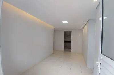 Apartamento com 2 quartos para alugar na professora filomena jardim, 615, nacional, contagem por r$ 1.300