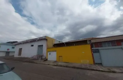 Casa com 3 quartos à venda na regina costa peixoto, 185, jardim dos comerciários (venda nova), belo horizonte por r$ 1.300.000