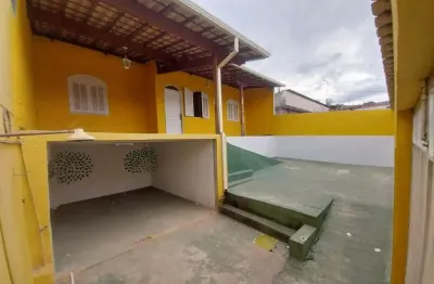 Casa com 3 quartos para alugar na regina costa peixoto, 185, jardim dos comerciários (venda nova), belo horizonte por r$ 2.800