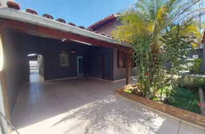 Casa com 3 quartos à venda na elisa, 61, pirajá, belo horizonte por r$ 1.375.000