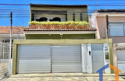 Casa com 3 quartos à venda na Rua Ulisses Maynard, 68, Salgado Filho, Aracaju