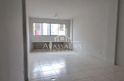 Sala comercial para alugar no centro de curitiba | rua 24 de maio 262