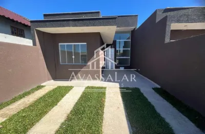 Casa com 3 quartos e  piscina em guaratuba- paraná.