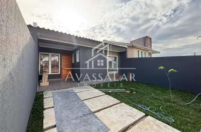 Casa em fase de acabamento no bairro iguaçu com três dormitórios