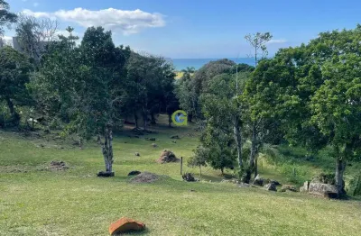 Ótimo terreno com vista para o mar à venda na praia da gamboa, em garopaba.

o i