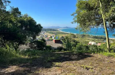 Excelente imóvel à venda na praia da gamboa em garopaba.