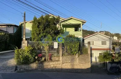 Casa à venda para investimento no bairro fazenda santo antônio, são josé –