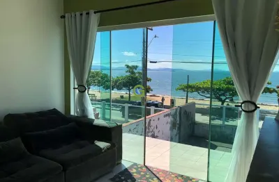 Casa à venda na praia de fora palhoça/sc com vista mar.