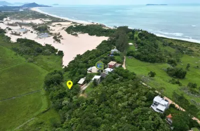 Terreno amplo de 420m² a apenas 300m do mar da gamboa!