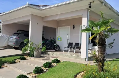 Casa com 3 quartos à venda na rua monte cambirela, 455, praia de fora, palhoça, 163 m2 por r$ 1.400.000
