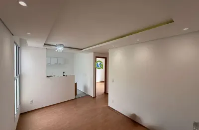 More onde tudo acontece: apartamento em condomínio completo e bem localizado em