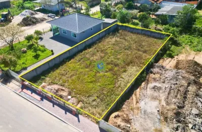 Terreno de 450 m² no bairro areias em paulo lopes – rua asfaltada