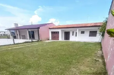 Casa sozinha no pátio no bairro salinas próxima a plataforma. barbada