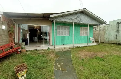 Casa mista escriturada com 3 dormitórios negociação facilitada