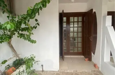 Excelente apartamento 50 metros da plataforma escriturada e mobiliada    r$80,000