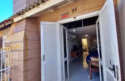 Oportunidade unica apartamento escriturado 50 metros do mar em salinas r$122,000