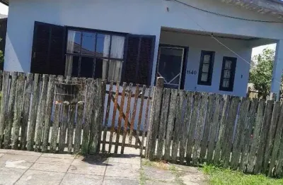 Oportunidade única casa sozinha no terreno na praia do  Magistério  R$85,000