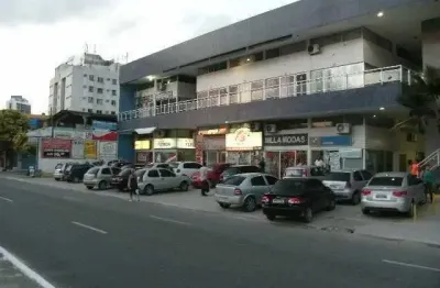 Sala  toda mobiliada, na galeria presidente kennedy pra locação