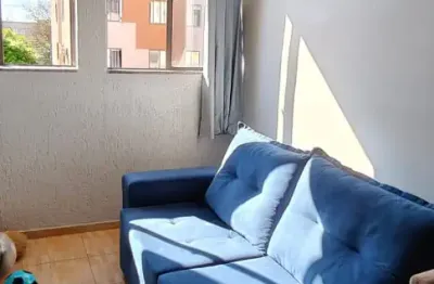 Apto no cond. fechado residencial palmeiras semi mobiliado.