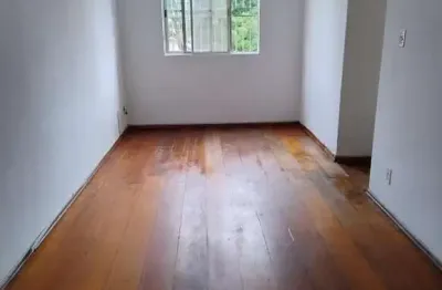 Vendo apartamento conjunto residencial souza queiroz 3 dormitórios r$ 200 mil aceita financiamento e fgts