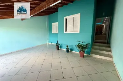 Vendo casa bairro residencial flavia região ouro verde 3 dormitórios suíte reformada 470 mil aceita financiamento e fgts
