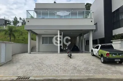 Casa com 3 quartos à venda no Centro, Camboriú 