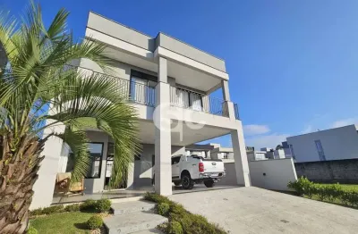 Casa com 4 quartos à venda no Santa Regina, Camboriú 