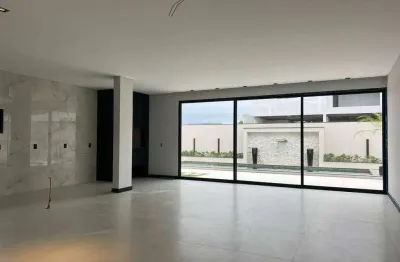 Casa com 4 quartos à venda no Santa Regina, Camboriú 