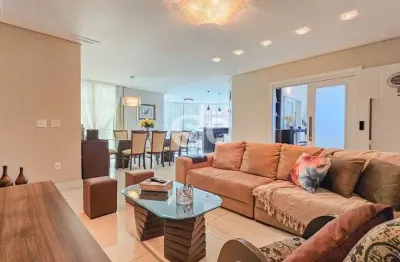 Apartamento com 4 quartos para alugar no Centro, Balneário Camboriú 