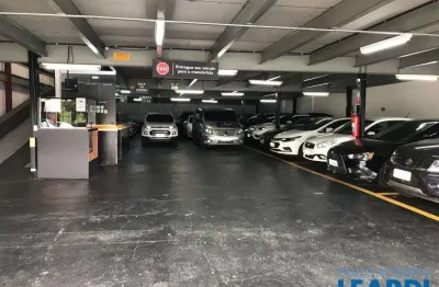Terreno comercial à venda na Avenida Washington Luís, Campo Belo, São Paulo