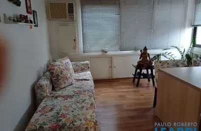 Sala comercial à venda na Rua Fiação da Saúde, Saúde, São Paulo