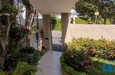 Casa com 3 quartos à venda na Rua Guaripe, Saúde, São Paulo