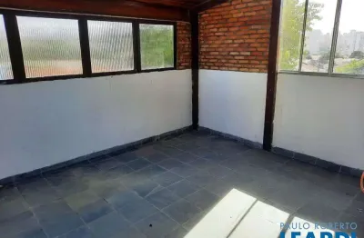 Casa com 5 quartos à venda na Rua Jaguari, Saúde, São Paulo