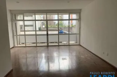 Apartamento com 3 quartos para alugar na Rua Pamplona, Jardim Paulista, São Paulo
