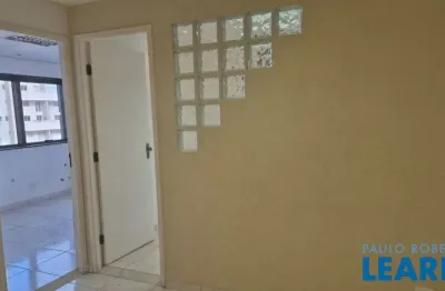 Ponto comercial para alugar na Rua João Cachoeira, Itaim Bibi, São Paulo
