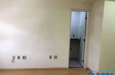 Sala comercial para alugar na Rua Padre Machado, Vila Mariana, São Paulo