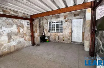 Casa com 3 quartos à venda na Rua dos Sorocabanos, Ipiranga, São Paulo