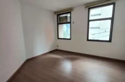 Ponto comercial para alugar na Rua Maestro Cardim, Liberdade, São Paulo