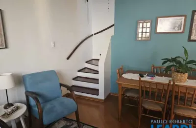 Casa com 3 quartos à venda na Rua Doutor Clemente Jobim, Jardim da Glória, São Paulo